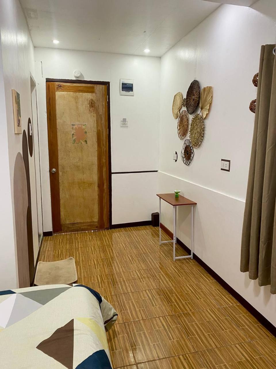 Moalboal Panagsama Beach Topbudz Hostel Luaran gambar