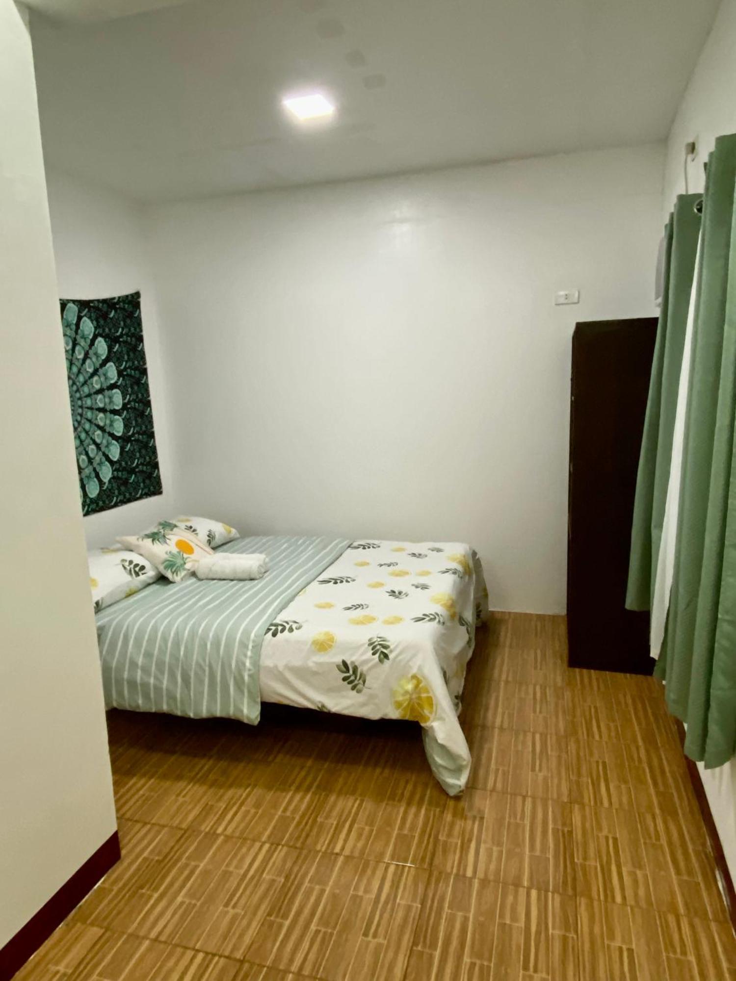 Moalboal Panagsama Beach Topbudz Hostel Luaran gambar
